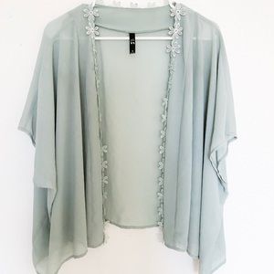 Kimono sleeved cover up soft mint